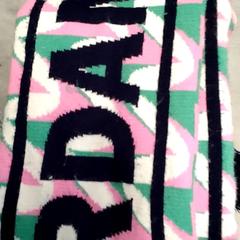 Šátek Gekleurd, jak nahlášeno Arriva Friesland / Groningen pomocí iLost