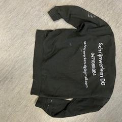 Svetr sweater, jak nahlášeno Regio Oost-Vlaanderen pomocí iLost