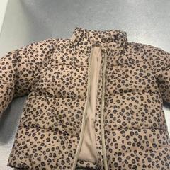 جاكيت الأطفال، كما تم الإبلاغ عنه بواسطة IKEA Haarlem عبر iLost