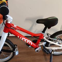 Rode Whoom fiets, iLost에 보고됨
