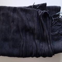 شال، كما تم الإبلاغ عنه بواسطة TheaterHangaar عبر iLost