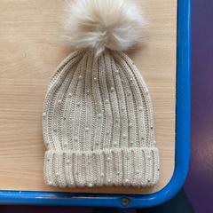 Muts, gisa salatu by Pathé Delft iLost erabiliz