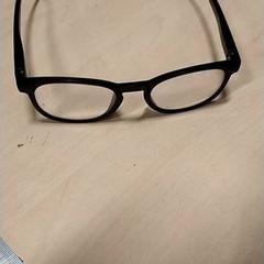 Glasögon Zwart, rapporterat av IKEA Zwolle med iLost