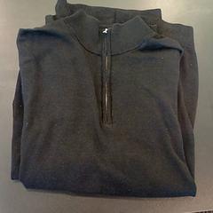 Camisola Zwart, como reportado por Padualaan 97 utilizando o iLost