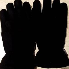 Odzież - Handschoenen, zgłoszono przez Centraal magazijn przy użyciu iLost