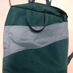 حقائب حمل وحقائب اليد، كما تم الإبلاغ عنه بواسطة RET عبر iLost