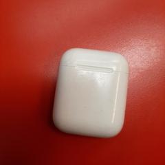 Airpods, zoals gemeld door UvA REC met iLost