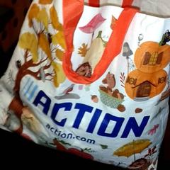 Väska, rapporterat av TivoliVredenburg med iLost