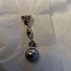 İLost kullanarak Haaglanden Medisch Centrum tarafından bildirildiği gibi Küpe Zilverkleurige oorbel