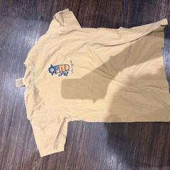 Camicia geelbruin, come riportato da Van der Valk Hotel Veenendaal utilizzando iLost