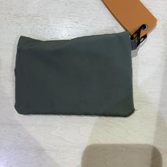 Bolsa ポーチ, ha sido reportado por IKEA渋谷 con iLost