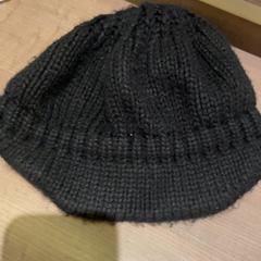 Beanie Zwart wol, as reported by Pathé Arnhem using iLost