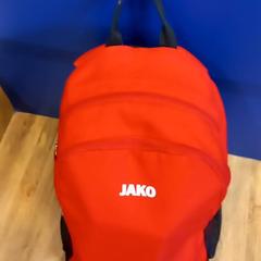 حقيبة رياضية، كما تم الإبلاغ عنه بواسطة Arriva Limburg Noord عبر iLost