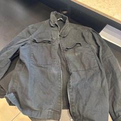 Bunda zwart, jak nahlášeno Johan Cruijff ArenA pomocí iLost