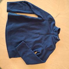 Bluza z kapturem Polaire sans capuche, zgłoszono przez IKEA Lyon Grand Parilly przy użyciu iLost