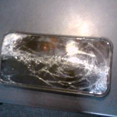 Iphone がiLostで SnowWorld Landgraaf によって報告されました