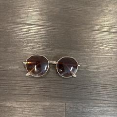 Sonnenbrille | Autotron, gemeldet von Libéma Beurzen en Evenementen über iLost