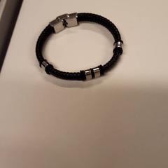 Braccialetto, come riportato da Zuyderland MC Sittard-Geleen utilizzando iLost