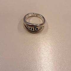 Ring//ring, ako bolo nahlásené Vrije Universiteit Brussel (VUB) pomocou iLost