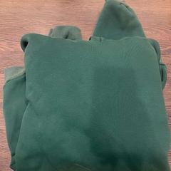 Camisola groen, como reportado por WestCord Hotel Eindhoven utilizando o iLost