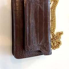 Billetera & Bolsa, ha sido reportado por Arriva Limburg Noord con iLost