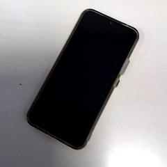 Iphone, gisa salatu by Hermes Eindhoven iLost erabiliz