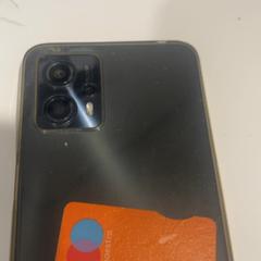 Mobiltelefon, amint azt Pouw Vervoer az iLost segítségével jelentette.