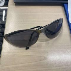 Sunglasses, as reported by IKEA Paris - Italie Deux using iLost