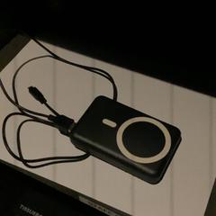 Cargador usb Black, segundo informou MEININGER Hotel Amsterdam City West usando iLost