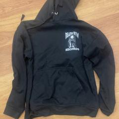 Camisola, como reportado por Loveland ADE | Mediahaven & Theater Amsterdam utilizando o iLost