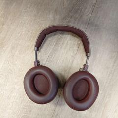 ヘッドホン がiLostで EBS OV Poeldijk によって報告されました