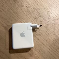 Adaptateur Apple, a été signalé par Poppodium 013 utilisant iLost