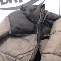 Jakke, som rapportert av Walibi Holland ved bruk av iLost