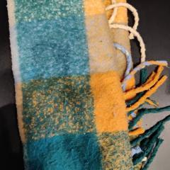 Sjal Blauw//Oranje, rapporterat av Johan Cruijff ArenA med iLost