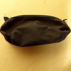 Pennenzak zwart, ako bolo nahlásené Centraal magazijn pomocou iLost