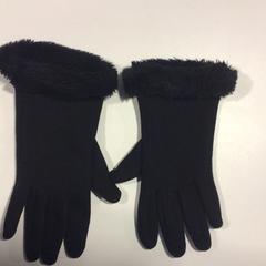 Gloves Zwarte handschoenen, as reported by Gemeente Veenendaal using iLost