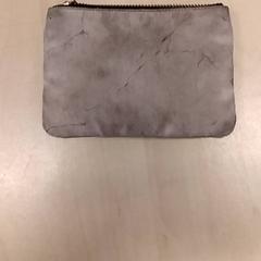 Handbag, as reported by RET using iLost