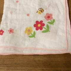 タオル・ハンカチ がiLostで IKEA立川 によって報告されました