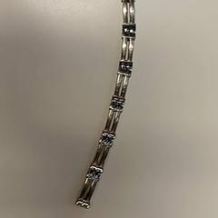 سوار، كما تم الإبلاغ عنه بواسطة Vrije Universiteit Brussel (VUB) عبر iLost