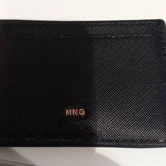 Cardholder Tirapani, as reported by allGo Almere using iLost