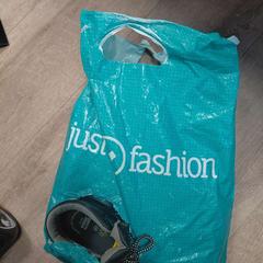 Sac, a été signalé par EBS OV Poeldijk utilisant iLost