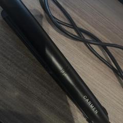 Plancha de pelo Zwart, ha sido reportado por Van der Valk Hotel Haarlem con iLost