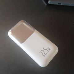 Usb charger, as reported by Conscious Hotel Westerpark using iLost