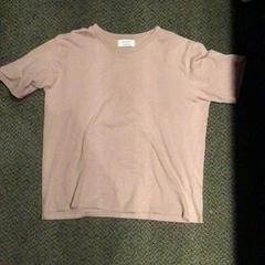 Košeľu Roze, ako bolo nahlásené Van der Valk Hotel Zwolle pomocou iLost