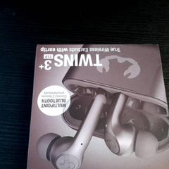 Sluchátko, jak nahlášeno Connexxion Haarlem AML pomocí iLost