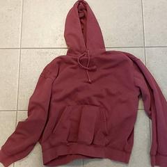 Kleding - Bordeaux Hoodie, zoals gemeld door Centraal magazijn met iLost