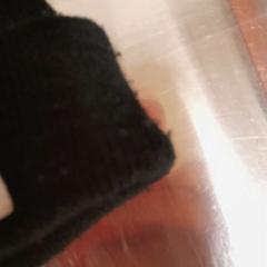 Beanie noir, ako bolo nahlásené TCL pomocou iLost