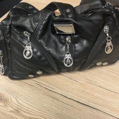 Handbag Zwart, as reported by Pathé Ypenburg using iLost