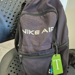Ryggsäck Zwart nike, rapporterat av Arriva Twents med iLost