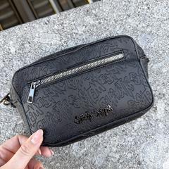 Black bag / wallet, as reported to iLost